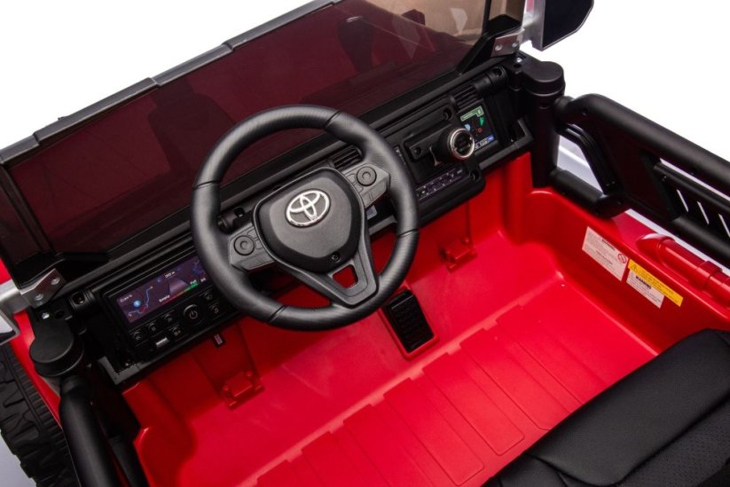 Beneo Elektrické autíčko Toyota FJ Cruiser XXL s pohonom 4x4, licencované (Dvojmiestne), červené, Prenosná lítiová batéria, Vysoký podvozok, Dve sedadlá, Odpružená zadná náprava, 2,4 GHz Diaľkový ovládač, MP3 prehrávač s Bt, LED
