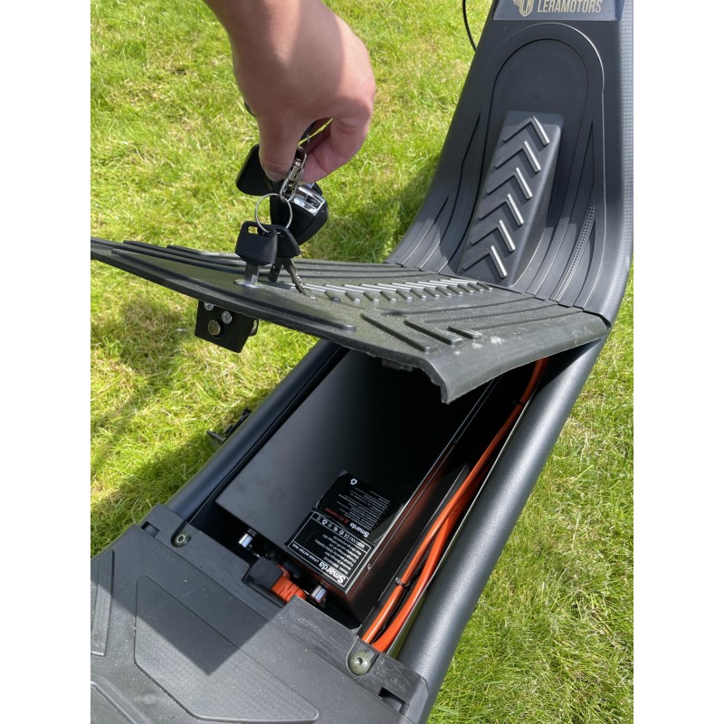 Elektrická kolobežka Lera Scooters C1+ 1500W červená