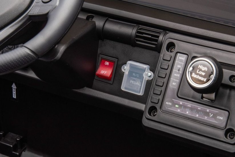 Beneo Elektrické autíčko Toyota FJ Cruiser XXL s pohonom 4x4, licencované (Dvojmiestne), čierne, Prenosná lítiová batéria, Vysoký podvozok, Dve sedadlá, Odpružená zadná náprava, 2,4 GHz Diaľkový ovládač, MP3 prehrávač s Bt, LED