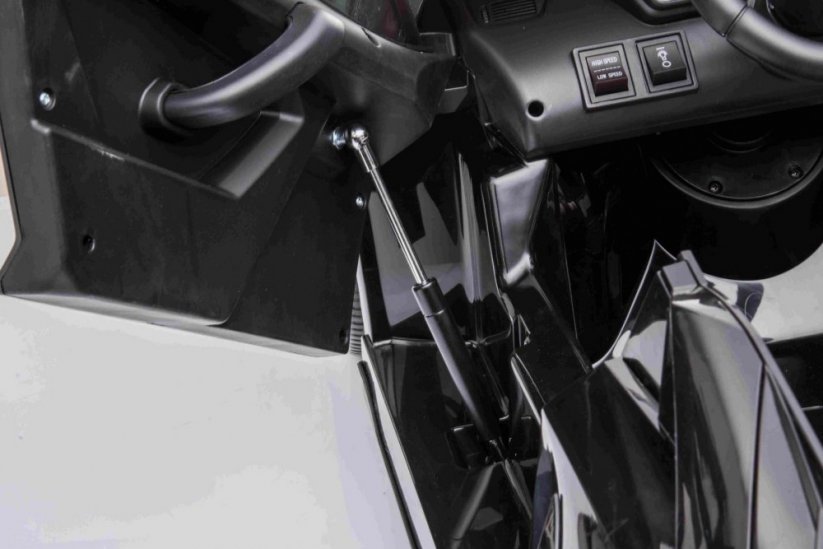 Beneo Elektrické autíčko Lamborghini Aventador 12V Dvoumístné, černé, 2,4 GHz dálkové ovládání, USB / SD Vstup, odpružení, vertikální otvírací dveře, měkké EVA kola, 2X MOTOR, ORIGINAL licence
