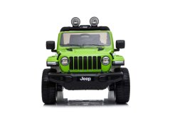 Beneo Elektrické autíčko JEEP Wrangler, Jednomístné, Zelené, Koženková sedadla, Rádio s Bluetooth přehrávačem, SD/USB vstup, Pohon 4x4, Lithiová baterie, EVA kola, Odpružená náprava, 2,4 GHz Dálkové Ovládání