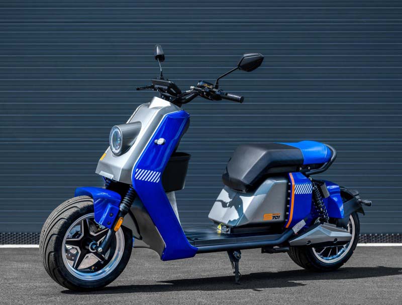 Elektrická koloběžka Lera Scooters C7 Scooter 3000W modrá