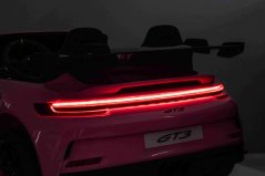 Beneo Elektrické autíčko Porsche 911GT3 24V 4x4, růžové, dvojsedadlo, 2,4GHz dálkové ovládání, USB/AUX vstup, 200W motory, odpružení, lithiová baterie, LED světla vpředu a vzadu, ORIGINÁLNÍ licence