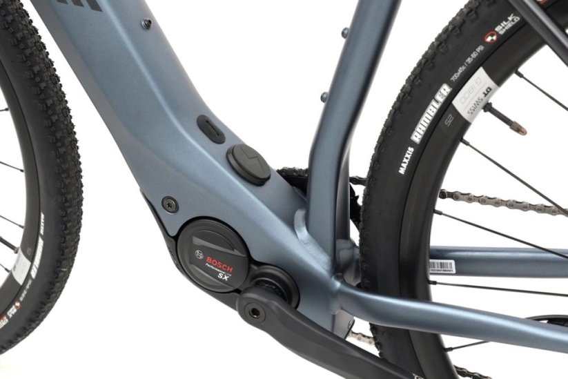 Cestný elektrický bicykel Apache Gila Bosch SX 400 Wh 2025
