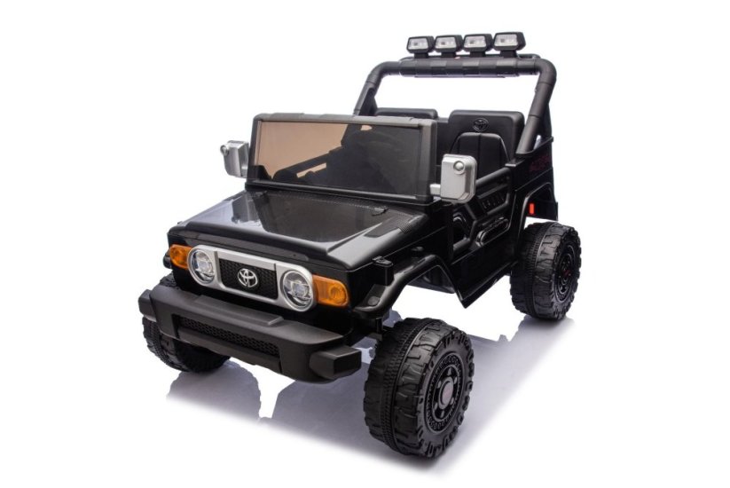 Beneo Elektrické autíčko Toyota FJ Cruiser XXL s pohonom 4x4, licencované (Dvojmiestne), čierne, Prenosná lítiová batéria, Vysoký podvozok, Dve sedadlá, Odpružená zadná náprava, 2,4 GHz Diaľkový ovládač, MP3 prehrávač s Bt, LED