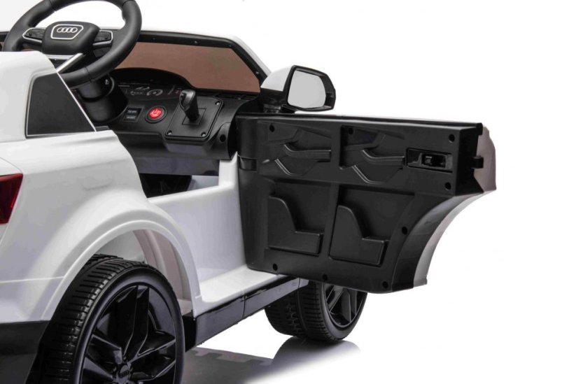 Beneo Elektrické autíčko Audi Q7 bílé, Jednomístné, Nezávislé odpružení, 12V baterie, Dálkové ovládání, 2 x 35W motor, LED Světla, USB/AUX Vstup na MP3 přehrávači, Licencované