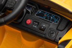 Elektrické autíčko Beneo Ford 707 12V, šedá, Koženkové sedadlo, 2,4 GHz diaľkové ovládanie, Bluetooth / USB Vstup, Odpruženie, 12V batéria, Plastové kolesá, 2 X 30W MOTOR, ORIGINAL licencia