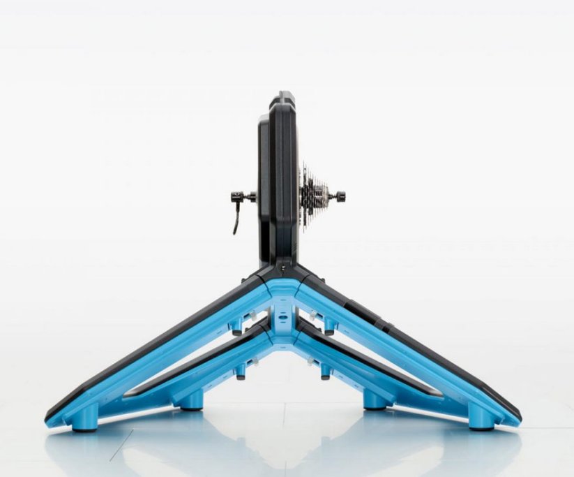 Cyklotrenažér Tacx Neo 2T Season Bundle