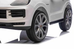 Elektrické autíčko Beneo Porsche Cayenne 12V s pohonem zadních kol a licencí (Jednomístné), bílé, Lithiová baterie, široké sedátko, Odpružené nápravy, 2,4 GHz Dálkový ovladač, MP3 přehrávač se vstupem USB/AUX, LED světla