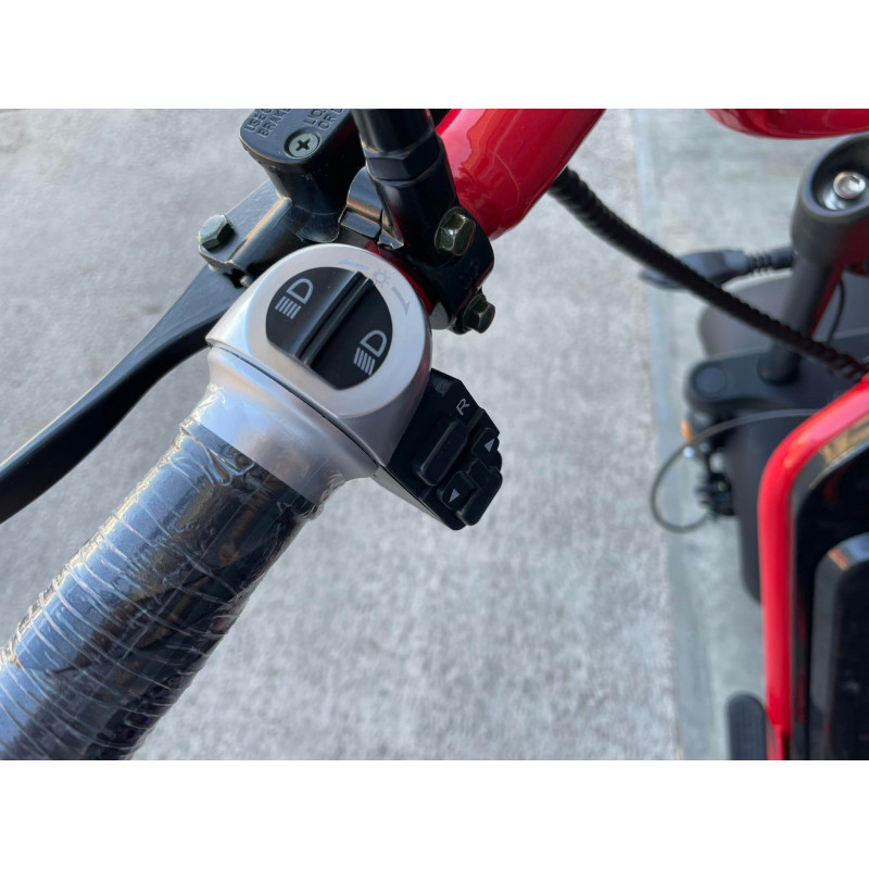 Elektrická koloběžka Lera Scooters C6 2000W červená