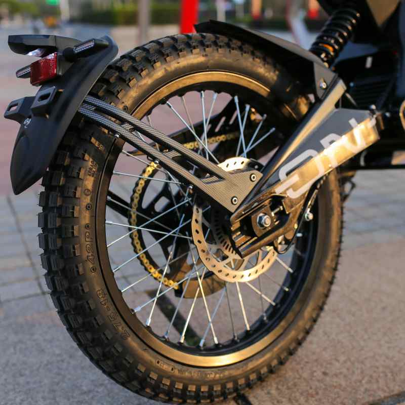 Elektrický motocykel Super Soco ON-R