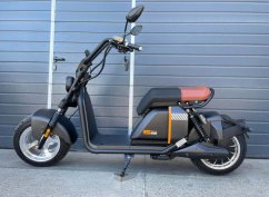Elektrická koloběžka Lera Scooters C7 3000W černá