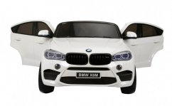 Beneo Elektrické autíčko BMW X6 M, 2 místné, 2x 120 W motor, 12V, elektrická brzda, 2,4 GHz dálkové ovládání, otevírací dveře, EVA kola, koženkové sedátko, 2X MOTOR, bílé, ORGINAL licence