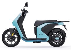 Motocykl Super Soco F01 světle modrý