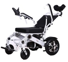 Elektrický ľahko skladný invalidný vozík Selvo i4500E