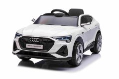 Elektrické autíčko Audi E-tron Sportback 12V, bílé, široké jednomístné sedátko s tříbodovým pásem, 2,4 GHz dálkové ovládání, USB/AUX Vstup, Odpružení, Lithiová baterie, LED světla, 2 X 25W Motor, ORIGINÁL licence