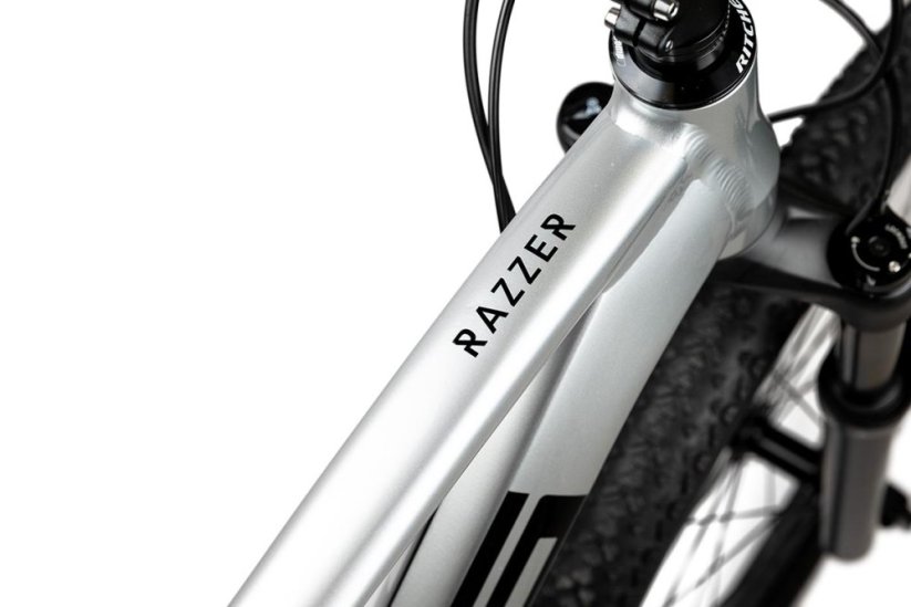 Horský bicykel Pells Razzer Evo 2 2024 silver