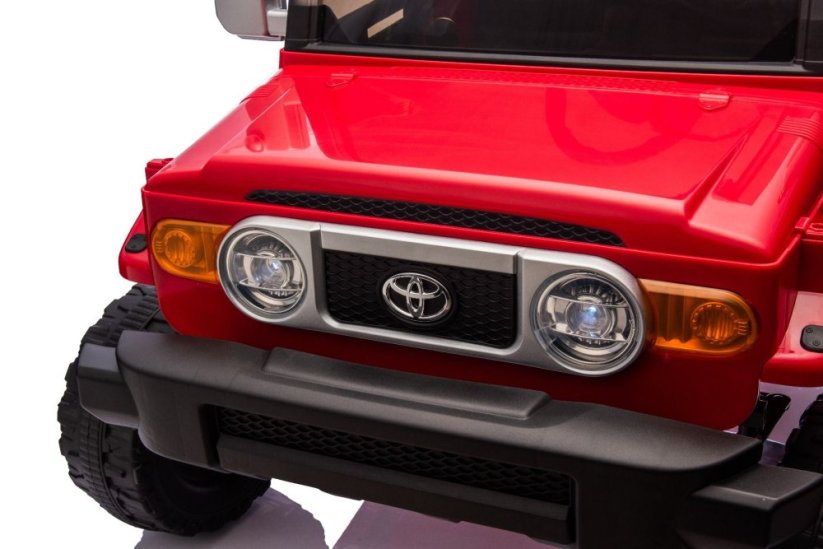 Beneo Elektrické autíčko Toyota FJ Cruiser XXL s pohonom 4x4, licencované (Dvojmiestne), červené, Prenosná lítiová batéria, Vysoký podvozok, Dve sedadlá, Odpružená zadná náprava, 2,4 GHz Diaľkový ovládač, MP3 prehrávač s Bt, LED