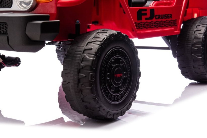 Beneo Elektrické autíčko Toyota FJ Cruiser XXL s pohonom 4x4, licencované (Dvojmiestne), červené, Prenosná lítiová batéria, Vysoký podvozok, Dve sedadlá, Odpružená zadná náprava, 2,4 GHz Diaľkový ovládač, MP3 prehrávač s Bt, LED