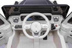 Elektrické autíčko Beneo Mercedes-Benz EQG 12V, biele, LED Podsvietené častí karosérie, funkčné predné aj zadné svetlá, 2.4 GHz diaľkové ovládanie, USB/Aux Vstup, Lítiová batéria, 2 X 35W motor, ORIGINÁL licencia