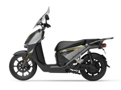 Elektrický skútr Super Soco CPX dual battery šedý