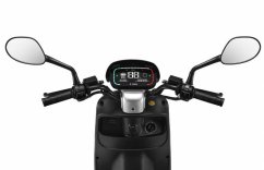 Elektrický skútr Sunway Yadea E8S Barton Motors modrá