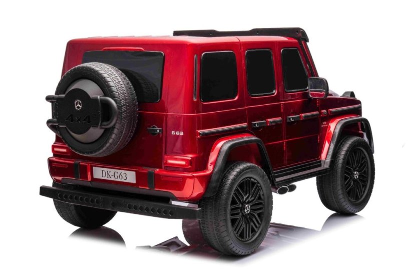 Beneo Elektrické autíčko Mercedes-Benz G63 AMG 4x4² Dvoumístné 24V, červené lakované, MP4 Přehrávač s USB/AUX vstupem, Pohon 4x4, Baterie 24V/7Ah, 4 x 200W Motory, EVA kola s odpružením, Koženková sedadla, Dálkový ovladač