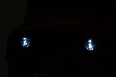 Beneo Elektrické autíčko Land Rover Defender 110 SVX 12V, zelené, 4X4 pohon, LED svetlá, predné aj zadné odpruženie kolies, 2.4 GHz diaľkové ovládanie, USB/Aux Vstup, Bluetooth, Lítiová batéria, 4 X 25W motor, ORIGINÁL licencia